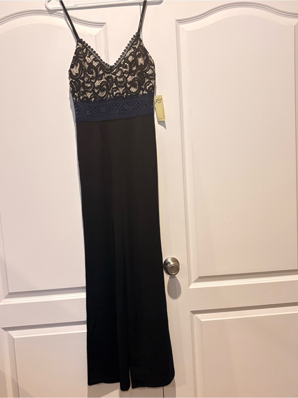 Perception Concept M Black Lace Top Sleeveless Jumpsuit NWT .